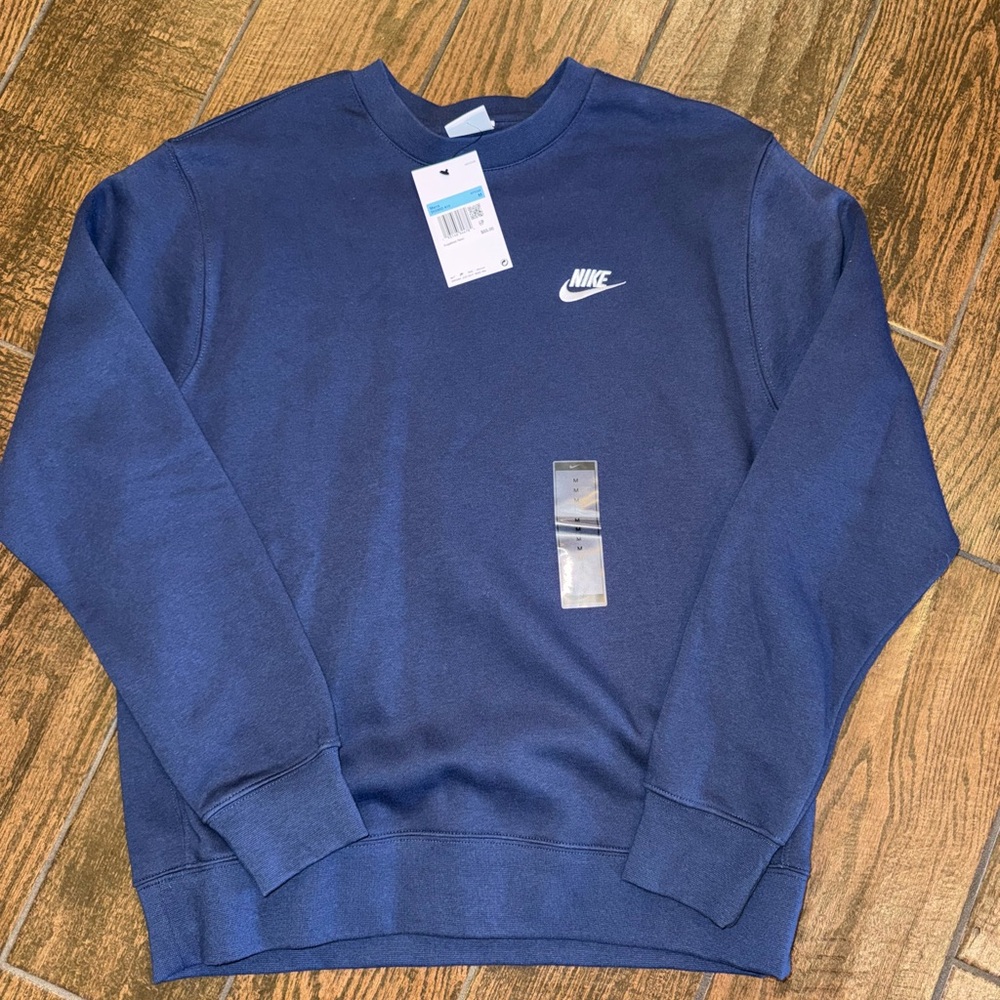 NWT Nike navy crewneck sweatshirt size medium